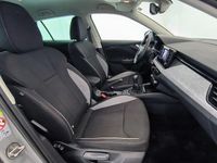 Usado Skoda Scala Selection 115 CV (84 kW) 2025 Gris Utilitario