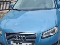 Usado Audi A3 Sportback Attraction 105 CV (77 kW) 2010 Azul Utilitario