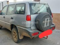 Usado Nissan Terrano SE 100 HP (73 kW) 1995 Cinzento SUV