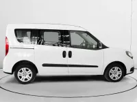 Usado Fiat Doblò 106 CV (77 kW) 2022 Blanco Monovolumen