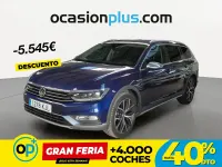 Usado VW Passat Alltrack 220 CV (161 kW) 2018 Azul Familiar