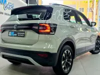 Usado VW T-Cross 95 CV (69 kW) 2023 Beige SUV
