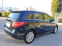 Usado Mercedes B180 109 CV (80 kW) 2013 Negro Monovolumen