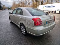 Usado Toyota Avensis Executive 150 CV (110 kW) 2006 Beige Berlina