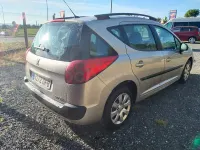Usado Peugeot 207 95 CV (69 kW) 2008 Beige Familiar