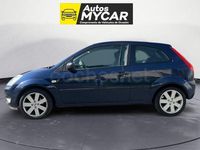 Usado Ford Fiesta Trend 80 CV (58 kW) 2005 Azul Utilitario