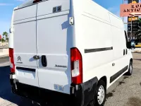 Usado Citroën Jumper 140 CV (102 kW) 2020 Blanco Monovolumen
