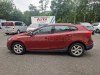 Usado Volvo V40 CC Kinetic 115 CV (84 kW) 2015 Granate Familiar