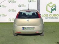 Usado Fiat Grande Punto Dynamic 95 CV (69 kW) 2006 Beige Utilitario