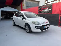 Usado Fiat Punto Active 69 CV (50 kW) 2011 Blanco Utilitario