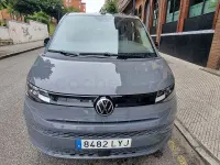 Usado VW Multivan Style 218 CV (160 kW) 2022 Gris / plata Monovolumen