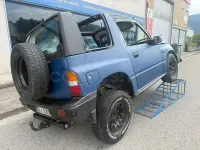 Usado Suzuki Vitara 81 CV (59 kW) 1994 Azul Familiar