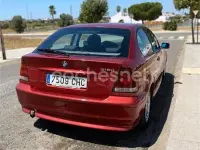 Usado BMW 318 143 CV (105 kW) 2003 Rojo Coupe