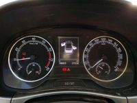 Usado Skoda Fabia Ambition 110 CV (80 kW) 2020 Blanco Familiar