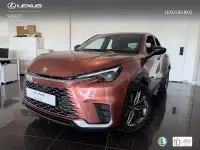 Usado Lexus LBX 136 CV (100 kW) 2026 Rosa SUV