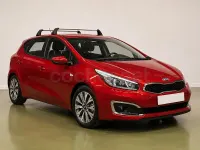 Usado Kia Ceed 100 CV (73 kW) 2016 Granate Utilitario