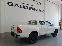 Usado Toyota HiLux 150 CV (110 kW) 2017 Blanco Pickup/Camioneta