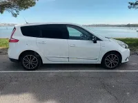 Usado Renault Grand Scénic III Dynamique 130 CV (95 kW) 2012 Blanco Monovolumen