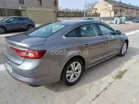 Usado Renault Talisman Zen 150 CV (110 kW) 2019 Gris / plata Berlina