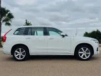 Usado Volvo XC90 Momentum 235 CV (172 kW) 2020 Blanco SUV