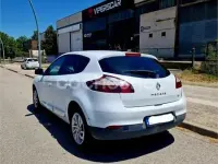 Usado Renault Mégane III Intens 130 CV (95 kW) 2015 Blanco Berlina