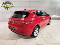 Usado Seat Leon Style 150 CV (110 kW) 2022 Rojo Berlina