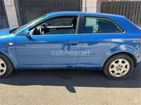 Usado Audi A3 Ambition 102 CV (75 kW) 2003 Azul Utilitario
