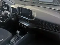 Usado Hyundai i20 100 CV (73 kW) 2021 Blanco Utilitario