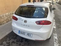Usado Seat Leon Reference 125 CV (91 kW) 2011 Blanco Utilitario