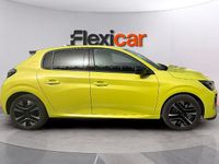 Usado Peugeot 208 Allure 110 CV (80 kW) 2025 Amarillo Utilitario