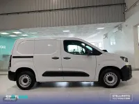 Usado Peugeot Partner 102 CV (75 kW) 2023 Blanco Monovolumen