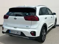 Usado Kia Niro 143 CV (105 kW) 2021 Blanco SUV