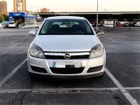 Usado Opel Astra Enjoy 100 CV (73 kW) 2006 Gris / plata Familiar
