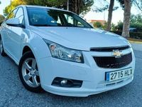 Usado Chevrolet Cruze LT 91 CV (66 kW) 2012 Blanco Familiar