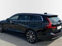 Käytetty Volvo V60 Core 350 HP (257 kW) 2025 Musta Farmari