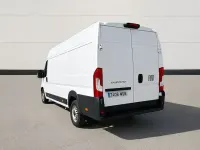 Usado Fiat Ducato 140 CV (102 kW) 2024 Blanco Van