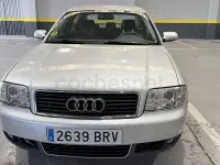 Usado Audi A6 170 CV (125 kW) 2002 Gris / plata Berlina