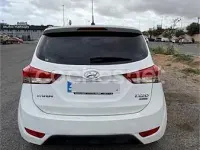 Usado Hyundai ix20 Classic 90 CV (66 kW) 2014 Blanco Utilitario