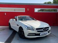 Usado Mercedes SLK200 185 CV (136 kW) 2013 Blanco Descapotable
