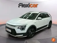 Usado Kia Niro 105 CV (77 kW) 2023 Blanco SUV
