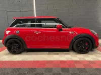 Usado Mini John Cooper Works 231 CV (169 kW) 2018 Rojo Utilitario