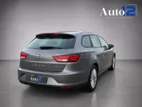 Usado Seat Leon Ecomotive 110 CV (80 kW) 2015 Gris / plata Familiar