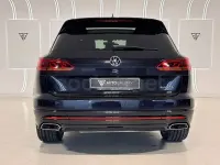 Usado VW Touareg R 462 CV (339 kW) 2021 Negro SUV