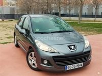 Usado Peugeot 207 92 CV (67 kW) 2011 Gris / plata Berlina