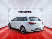 Usado Seat Leon FR 150 CV (110 kW) 2015 Blanco Familiar