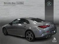 Usado Mercedes CLA200 163 CV (119 kW) 2025 Gris / plata Berlina