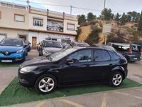 Usado Ford Focus Trend 109 CV (80 kW) 2009 Negro Familiar