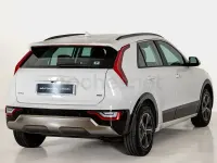 Usado Kia Niro 141 CV (103 kW) 2024 Blanco SUV