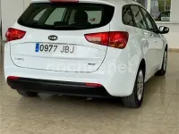 Usado Kia Ceed Sportswagon 110 CV (80 kW) 2014 Blanco Familiar