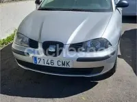 Usado Seat Ibiza Fresh 75 CV (55 kW) 2003 Gris / plata Utilitario
